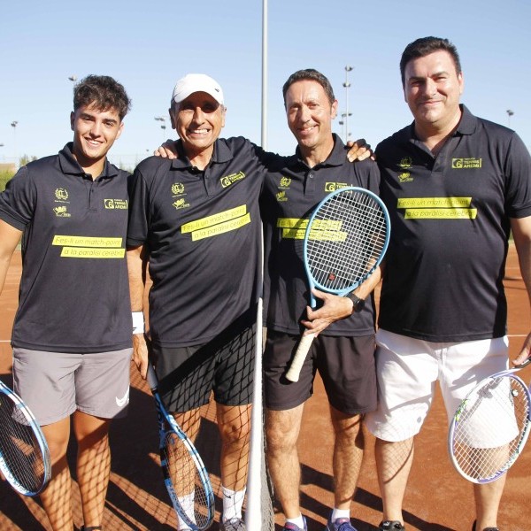 MÁS TENIS Y SOLIDARIDAD